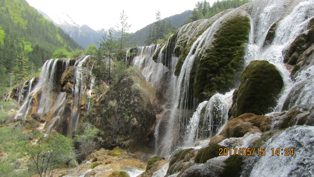 珍珠滩瀑布 · 86 版西游记片头取景地