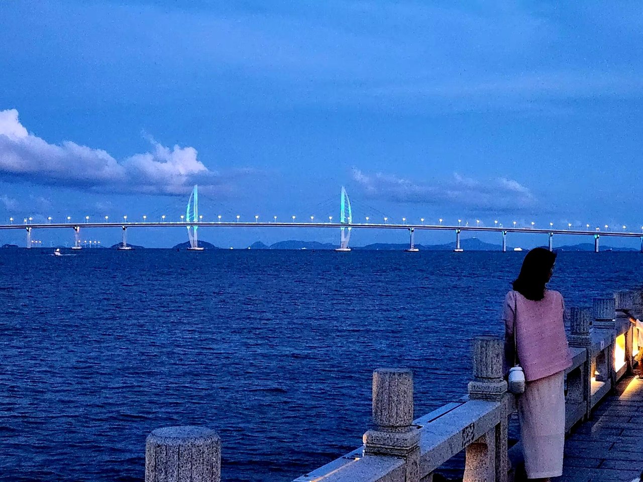 港珠澳大桥 · 跨海三地的超级工程